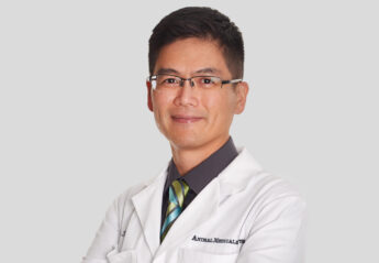 Dr Frank Tsai of the Animal Medical Center in New York City