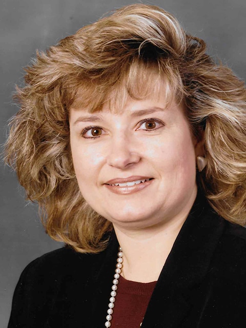 Headshot of Dr. Anna Pavlick.