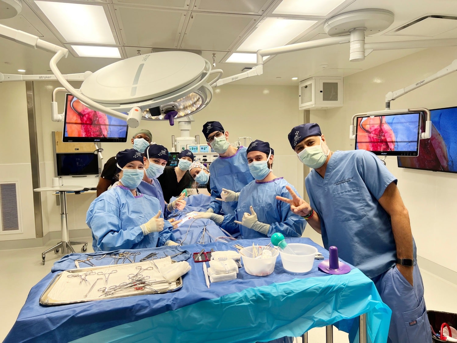 AMC surgery 7th floor group
